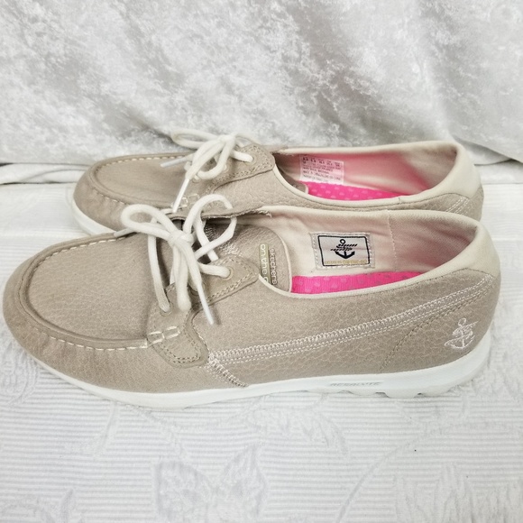 Womens Sketchers On The Go Boat Shoes Size 85